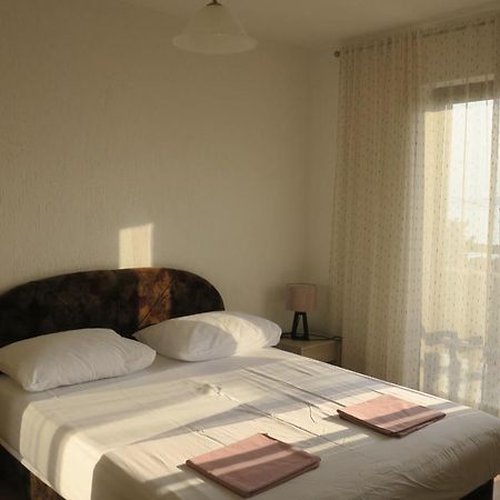 Mesic Apartment Сен Екстериор снимка