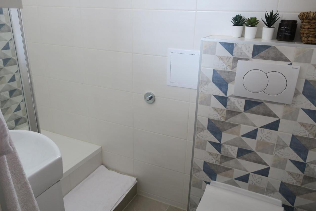 Mesic Apartment Сен Екстериор снимка